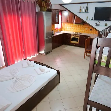 Vila Eden *